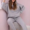 Insulated set with a sweatshirt in gray color