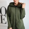 Insulated sweatshirt with a longer back and khaki-coloured pockets