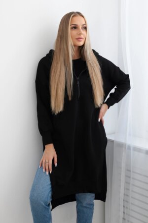 Insulated sweatshirt with slits on the sides black