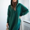 Insulated sweatshirt with slits on the sides in dark green color