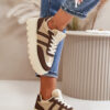 Insulated women's platform sneakers with fur brown Daivlene