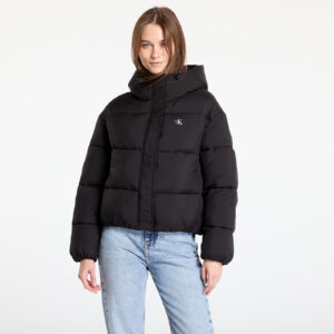 Kabát Calvin Klein Jeans Logo Short Hooded Puffer Jacket Black L-alacsony-ár