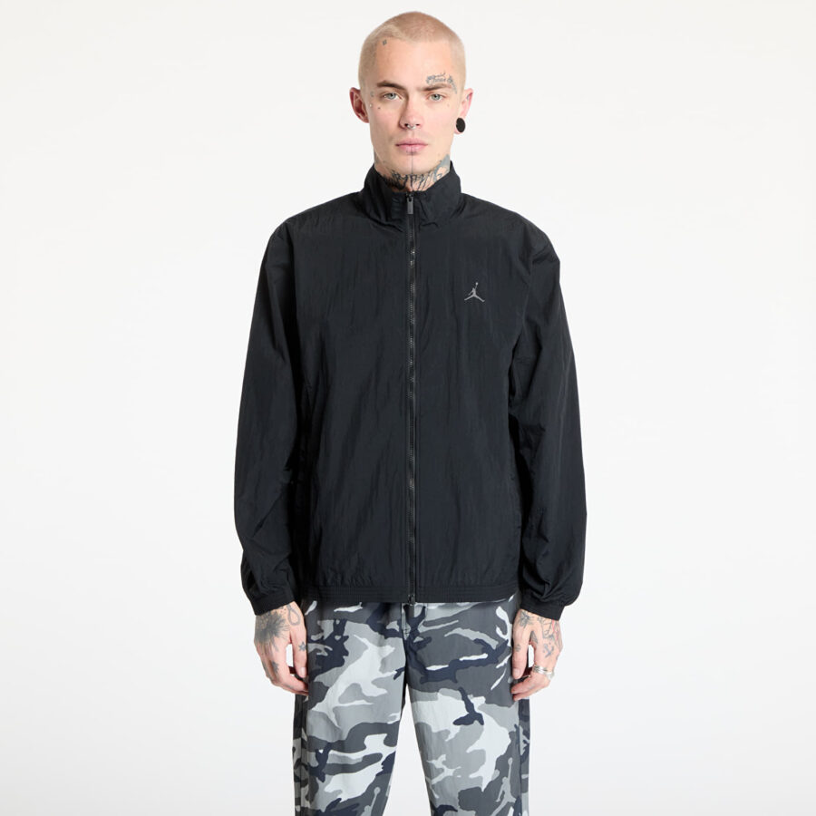 Kabát Jordan Essentials Men's Jacket Black/ Black/ Anthracite S-alacsony-ár