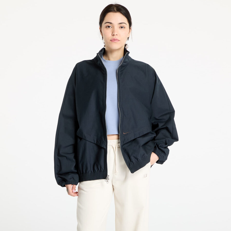 Kabát Nike Sportswear Collection Women's Oversized Windrunner Twill Jacket Black/ Black/ Velvet Brown XS-alacsony-ár
