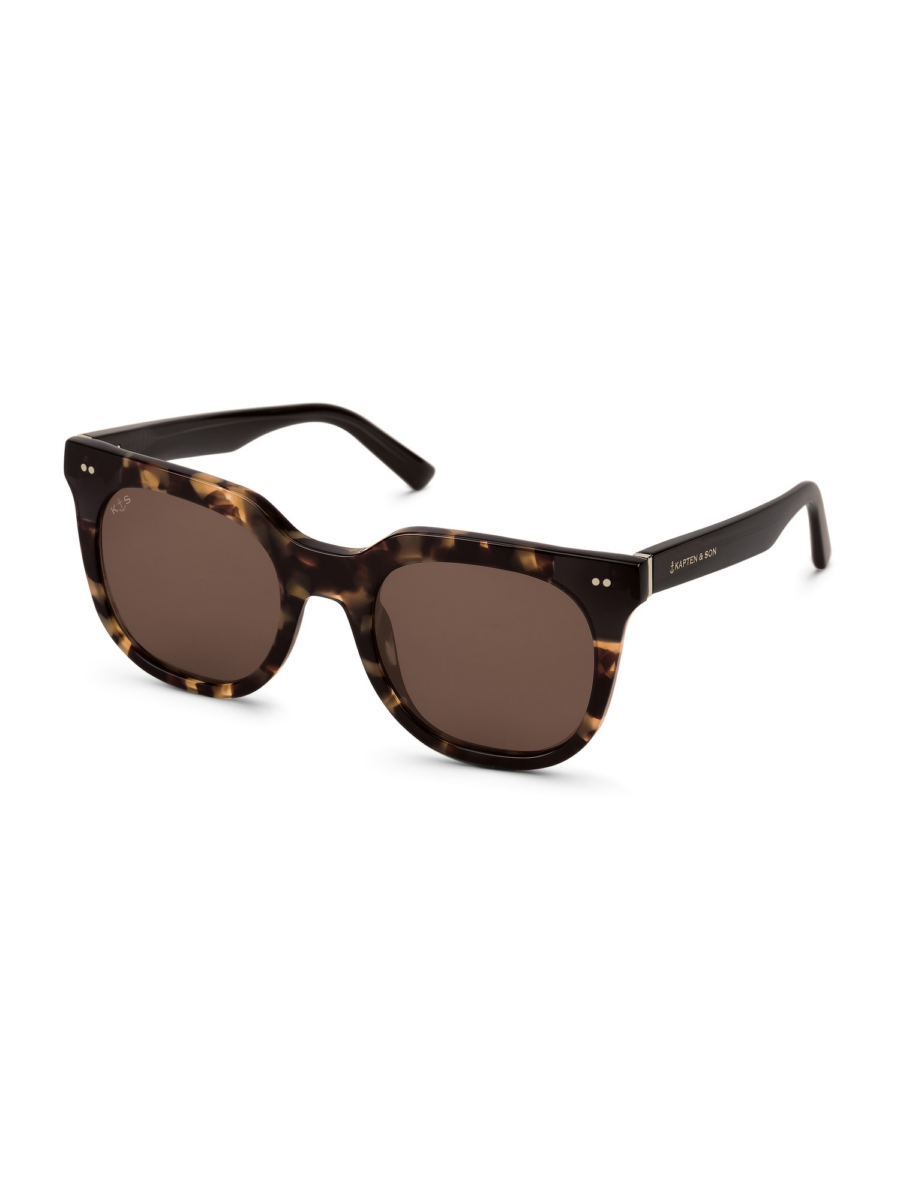 Kapten & Son Napszemüveg 'Florence Amber Tortoise Brown '  barna / sötét barna-Hungary
