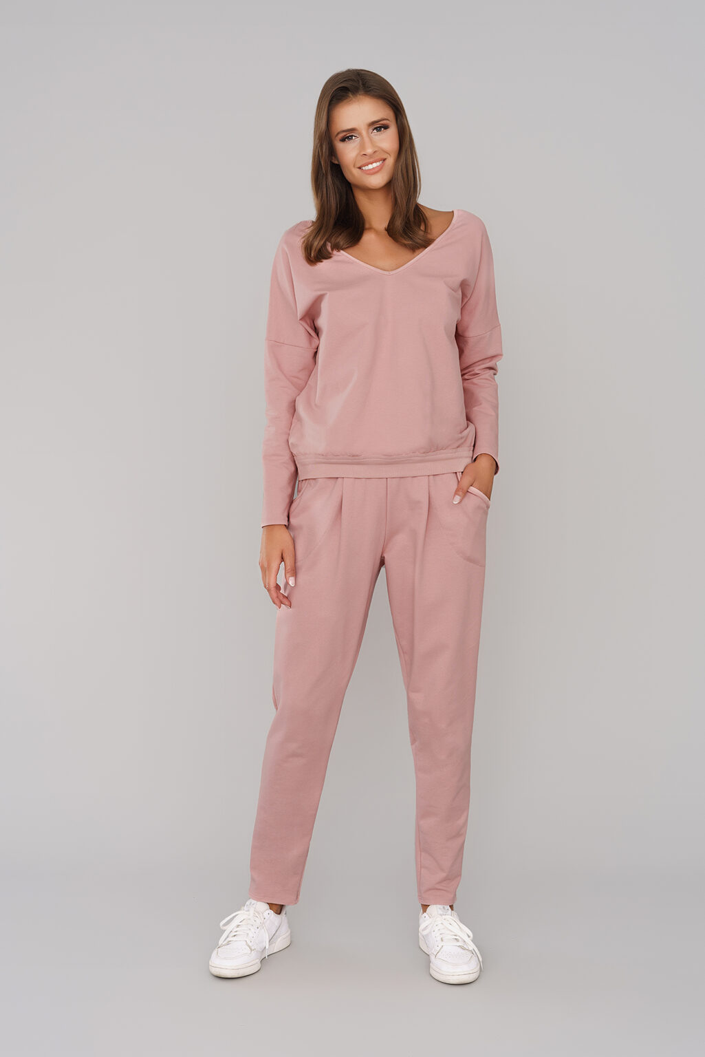 Karina women's tracksuit with long sleeves