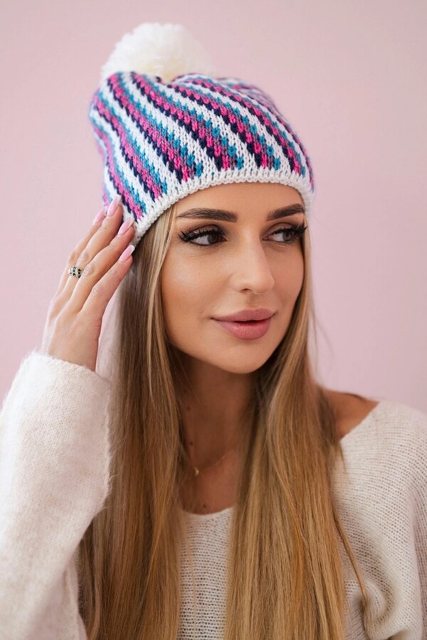 Kesi Cap with a pompom Hanna K328 white+jeans