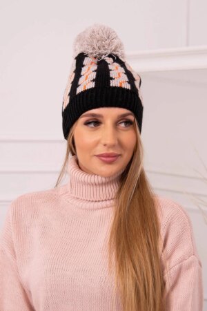 Kesi Cap with a pompom Rozalia K323 beige+black