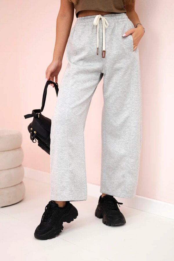 Kesi Włoski Butter trousers tied at the waist Grey melange