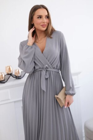 Kesi Włoski Dress tied with a pleated hem grey