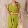 Kesi Włoski Dress with a decorative belt kiwi