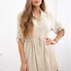 Kesi Włoski Dress with button closure and tie at the waist beige