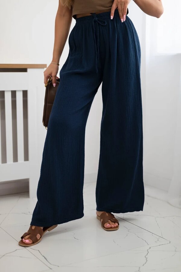 Kesi Włoski Muslin pants with a wide leg navy blue