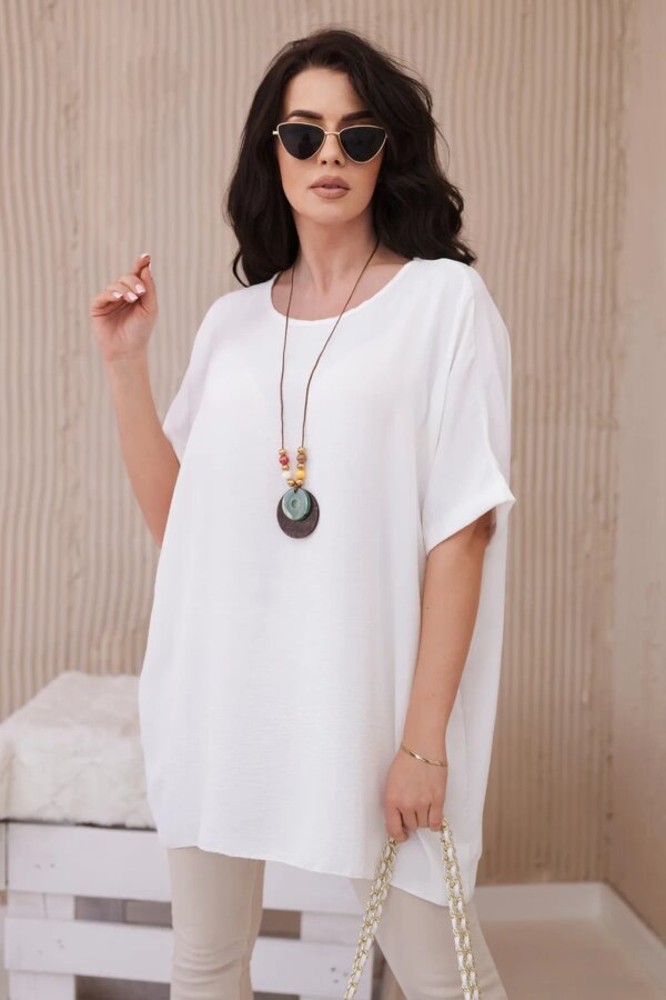 Kesi Włoski Oversized blouse with pendant ecru