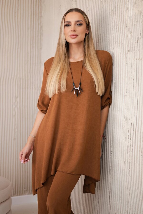 Kesi Włoski Set of blouse + pants with pendant dark camel