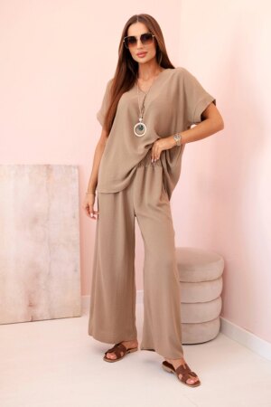 Kesi Włoski Set with necklace blouse + pants Camel