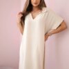 Kesi Włoski V-neck dress with collar beige