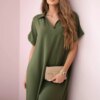 Kesi Włoski V-neck dress with collar khaki
