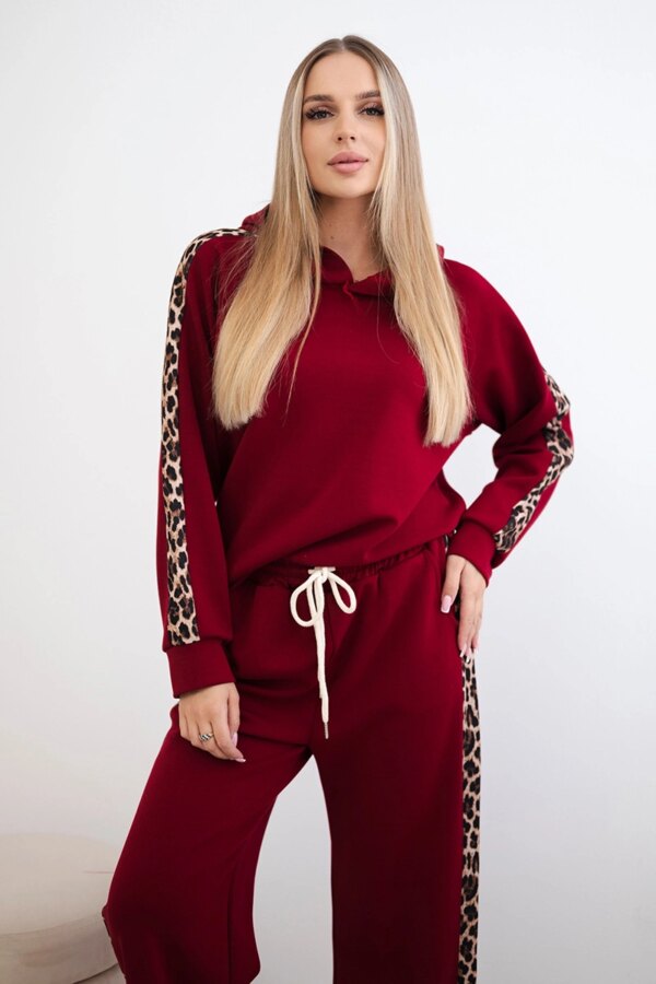 Kesi Włoski Viscose set with leopard stripes burgundy