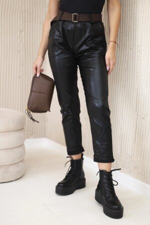 Kesi Włoski Waxed trousers with a belt glossy black