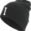 Knitted hat with letter cuff I