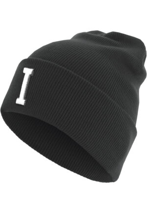 Knitted hat with letter cuff I