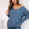 Knitted sweater with V-neck jeans