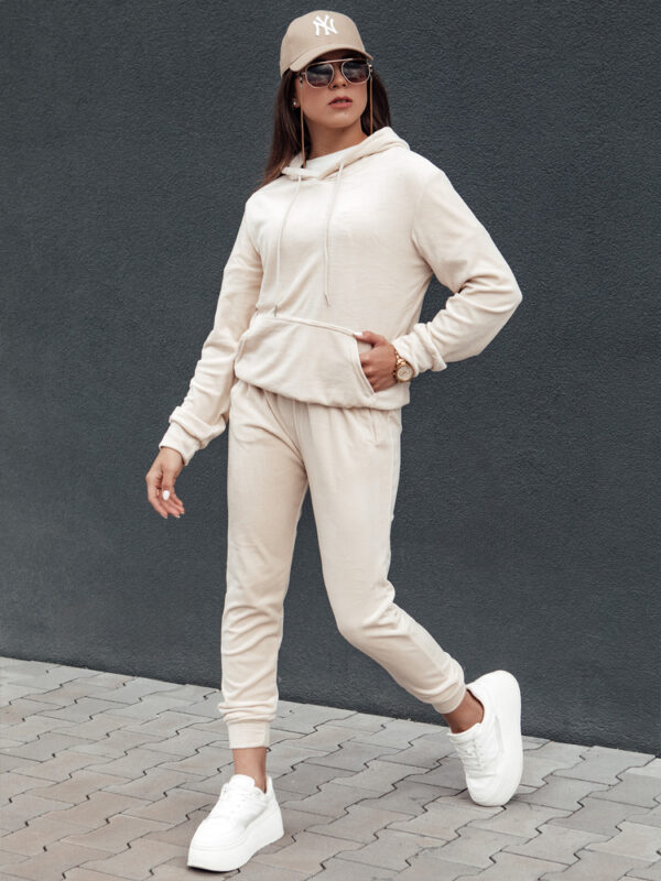 Komplet damski welurowy RELAX FIT ecru Dstreet
