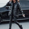 Kurtka przejściowa damska pikowana z kapturem FASHION CHIC czarna Dstreet