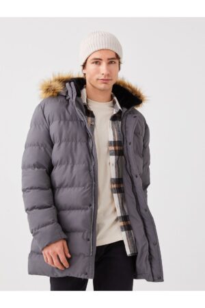 LC Waikiki Standard Mold Hooded Men's Coat