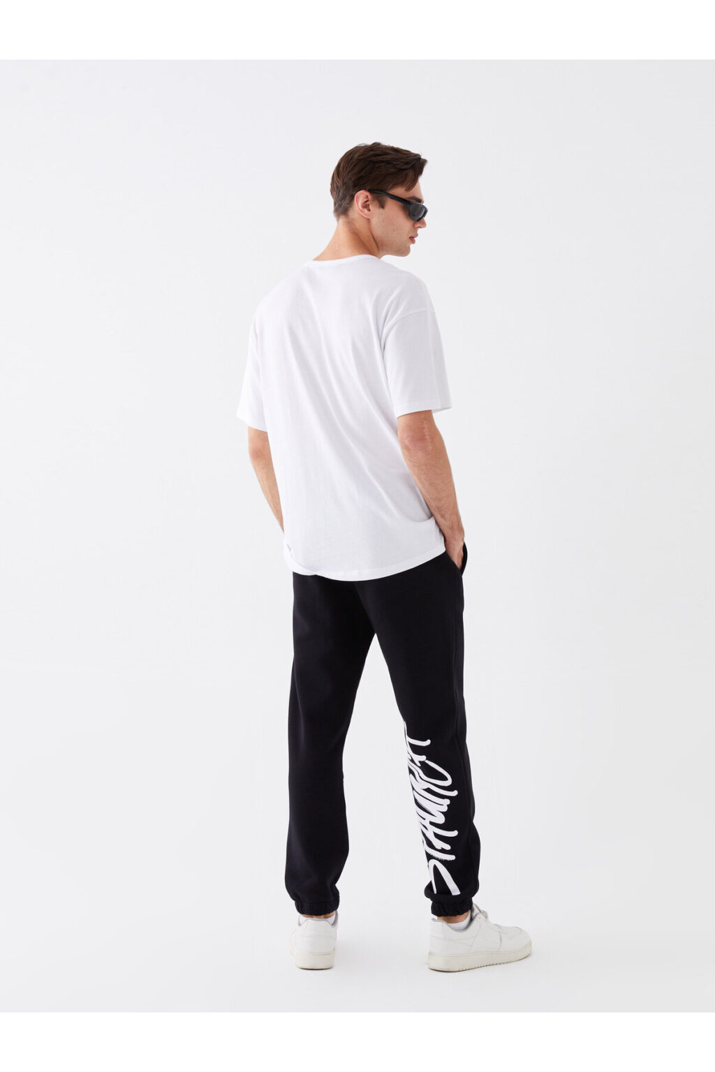 LC Waikiki Standard Size Men's Thick Tracksuit Bottom -