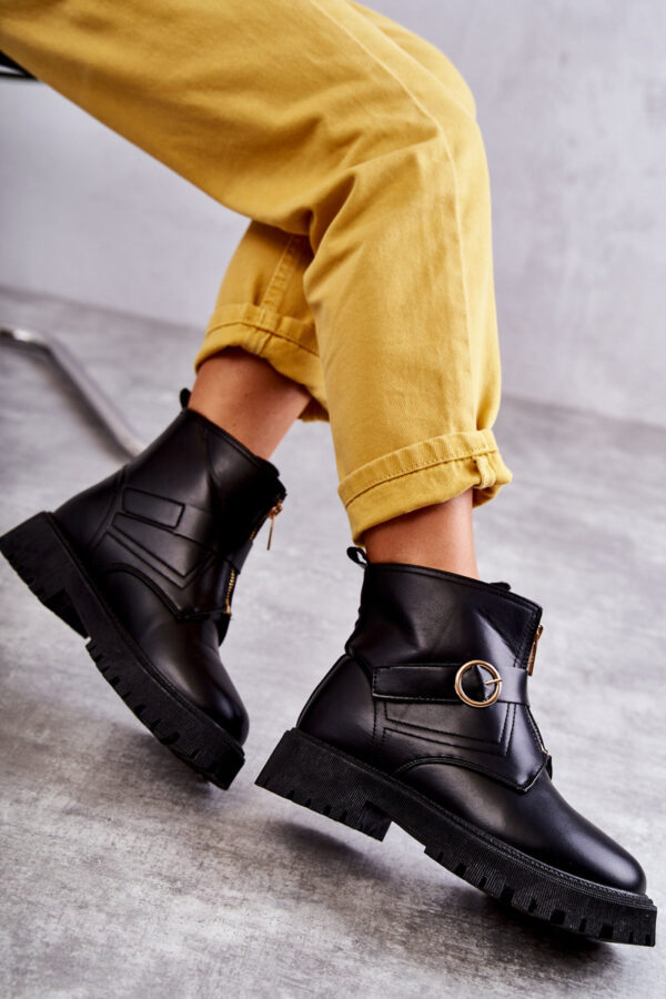 Leather warm boots with zipper black Verina