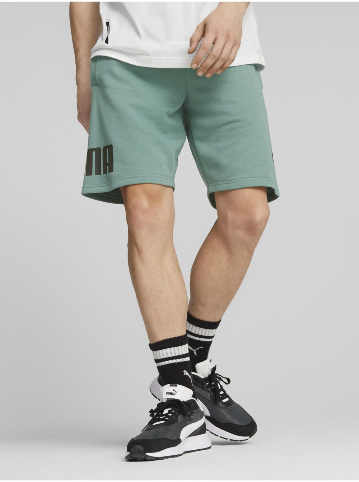 Light green men's sweat shorts Puma Power - Men's