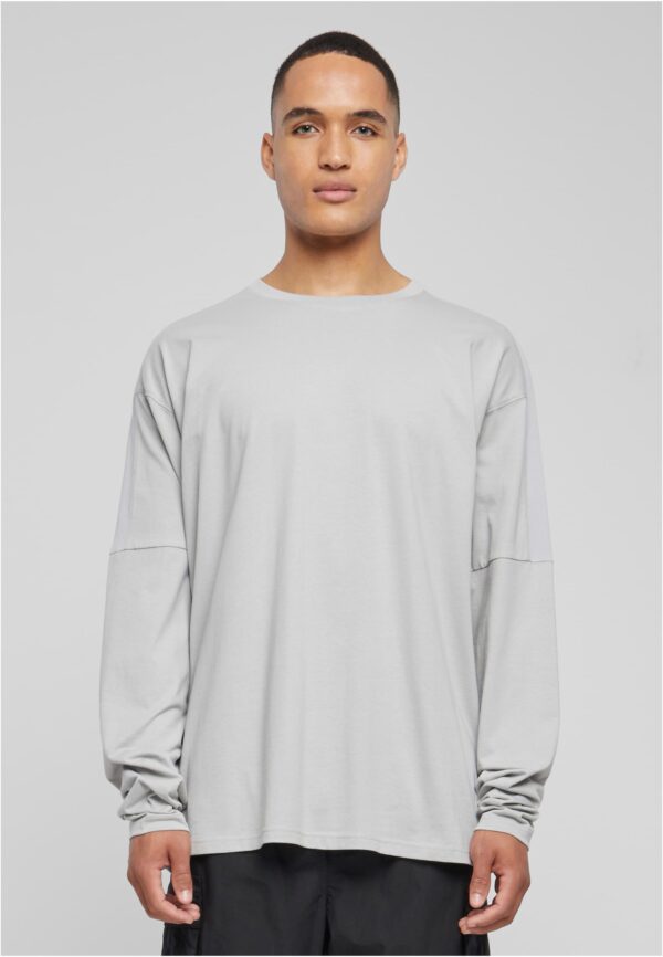 Lightweight asphalt raglan back long sleeves