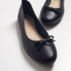 LuviShoes 01 Women's Black Skin Flat Shoes