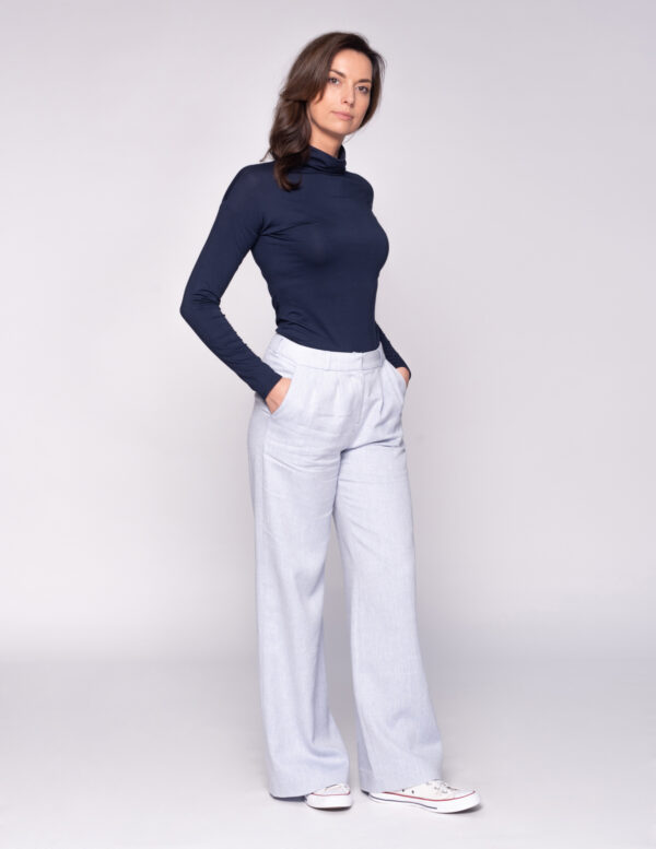 Marita Bobko Woman's Turtleneck no.1 Navy Blue