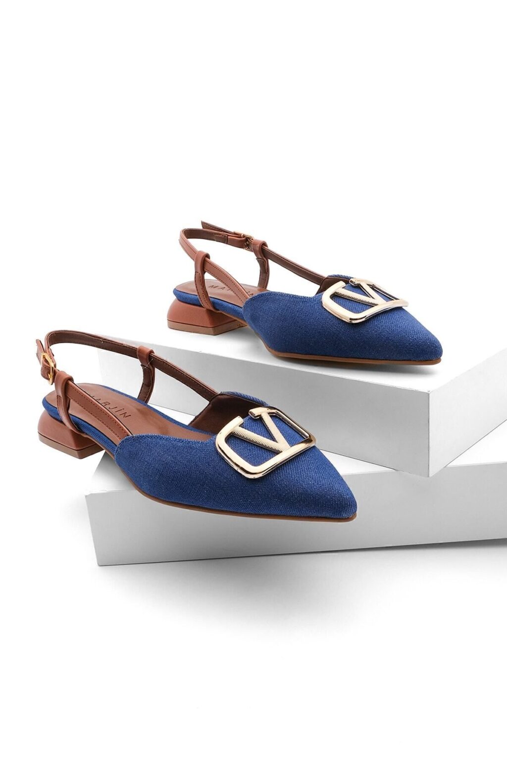Marjin Women's Pointed Toe Open Back With Buckle Flatts
