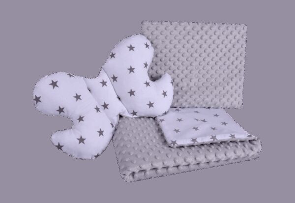 Medi Partners Set of a quilt with a pillow for a stroller