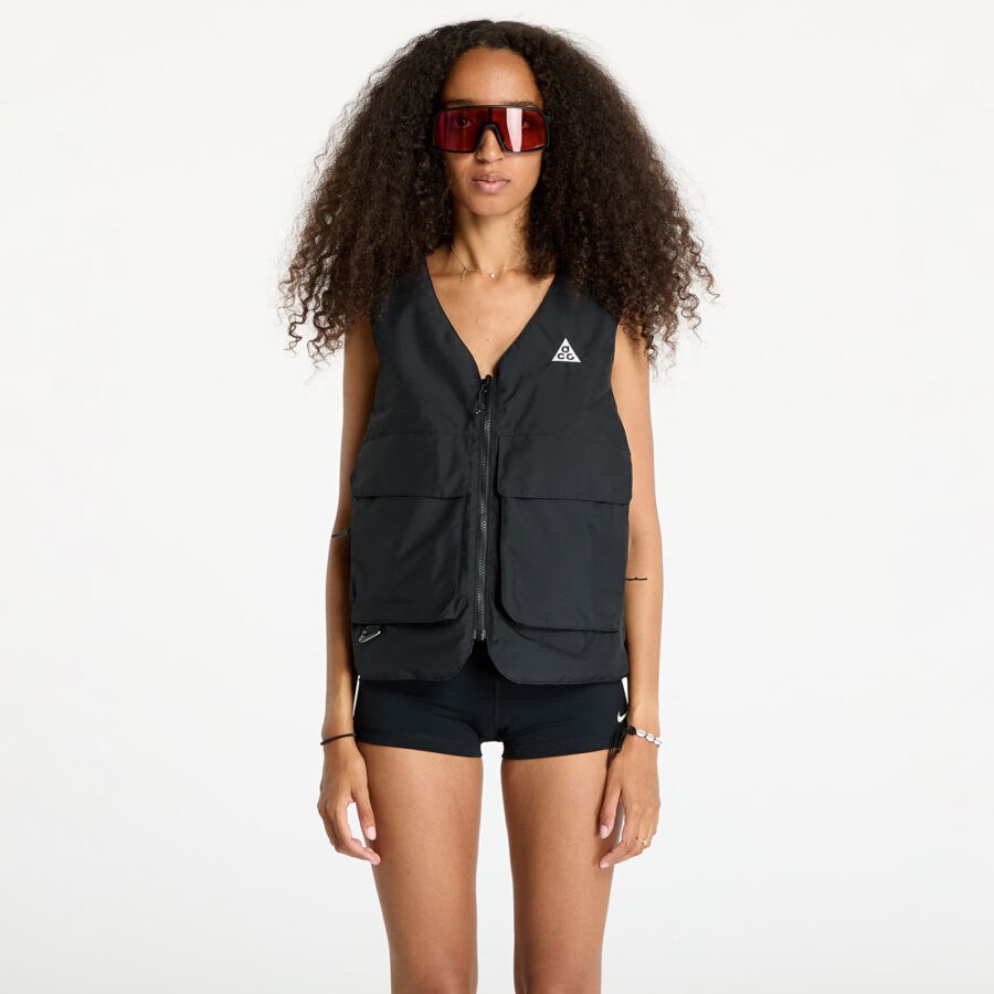 Mellény Nike ACG "Skull Peak" PrimaLoft® Reversible Vest Black/ Dark Raisin/ Summit White S-alacsony-ár