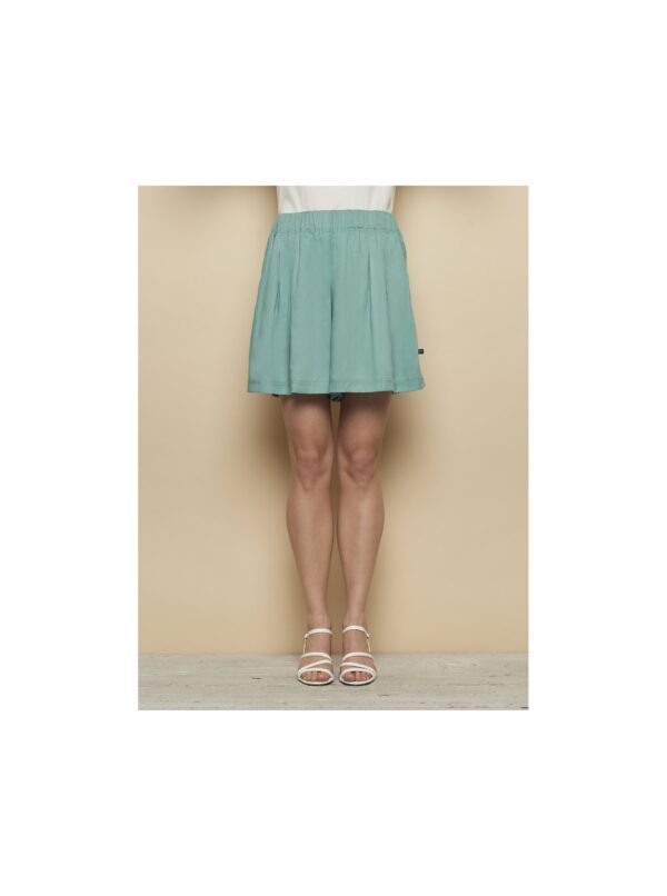 Menthol Shorts Tranquillo Nyah - Women