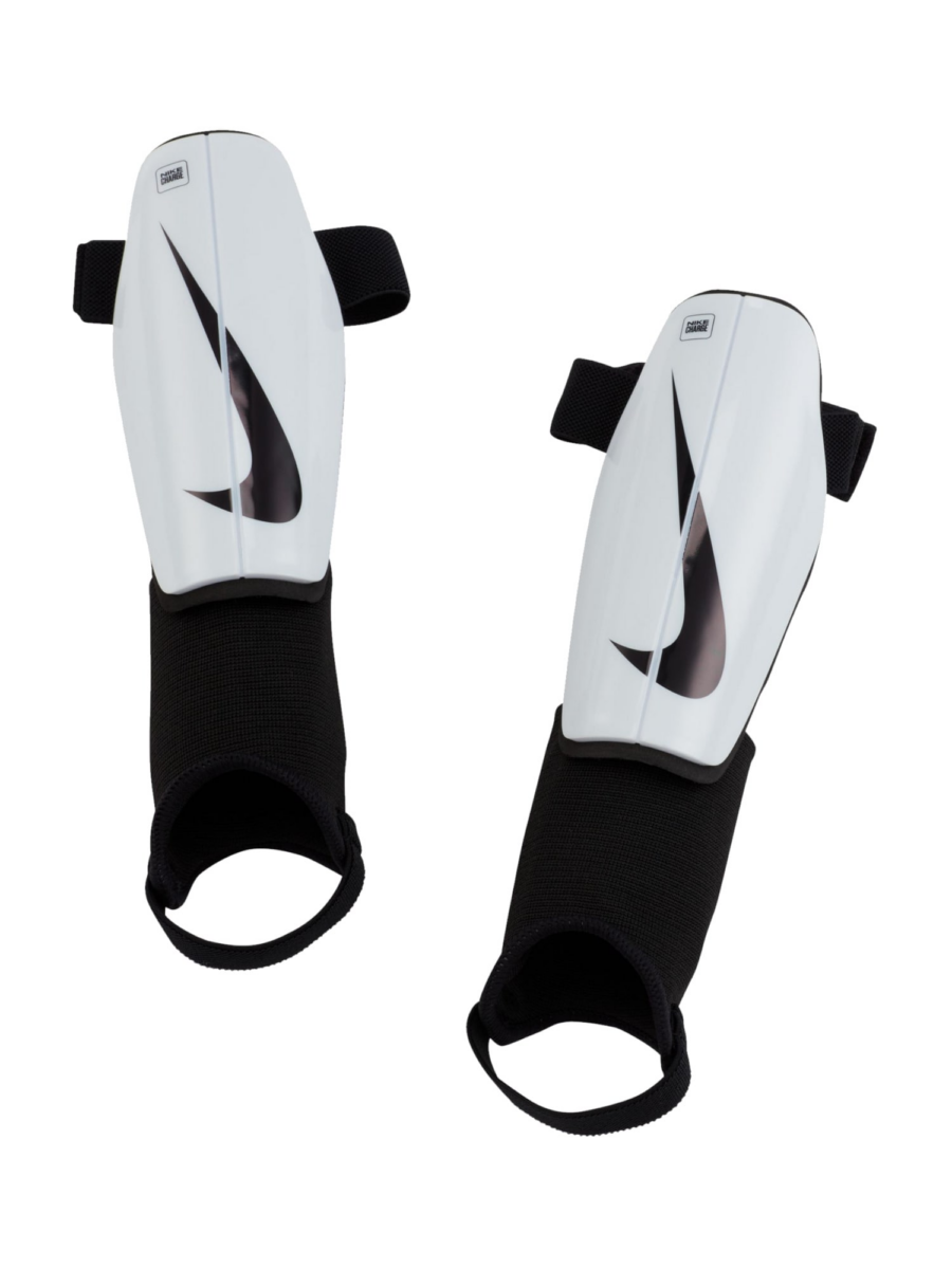 NIKE Védők 'Charge'  fekete / fehér-Ár