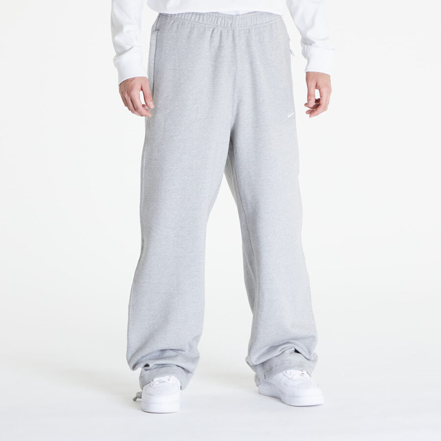 Nadrágok Nike Solo Swoosh Men's Open-Hem Brushed-Back Fleece Pants Dk Grey Heather/ White S-alacsony-ár