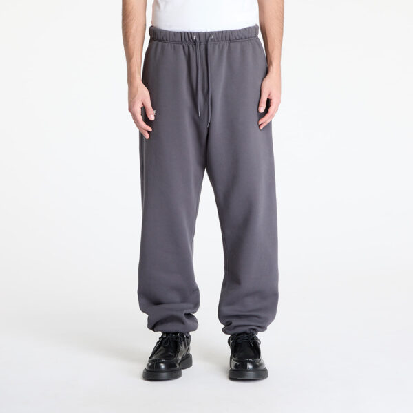 Nadrágok Patta Classic Jogging Pants Forged Iron XS-alacsony-ár