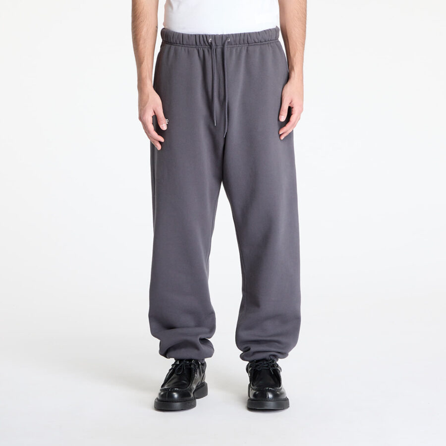 Nadrágok Patta Classic Jogging Pants Forged Iron XS-alacsony-ár