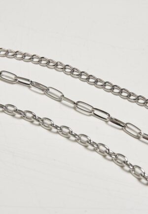 Necklace with razor blade - silver color