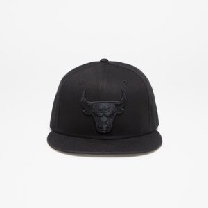 New Era Chicago Bulls NBA Black On Black 9FIFTY Black S-M-alacsony-ár