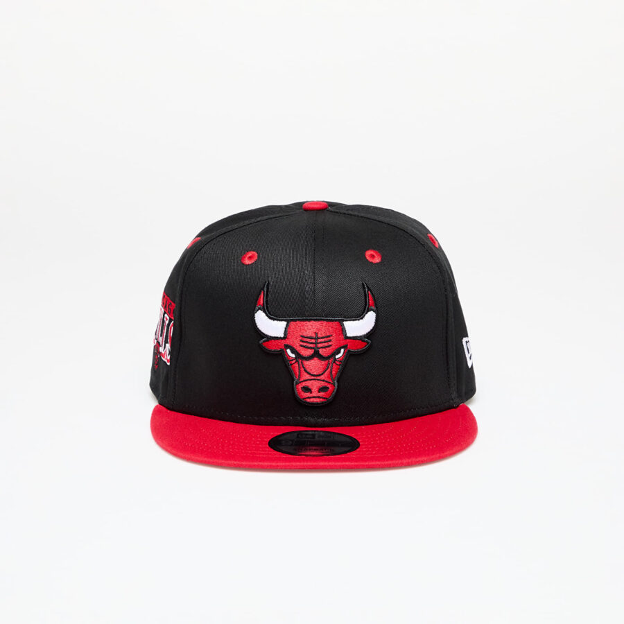 New Era Chicago Bulls Team Colour Black 9FIFTY Snapback Cap Black/ Front Door Red S-M-alacsony-ár