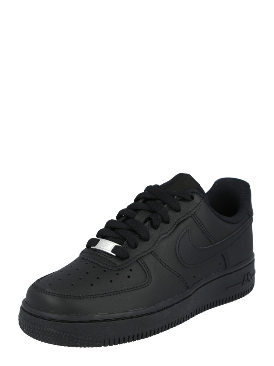 Nike Sportswear Rövid szárú sportcipők 'AIR FORCE 1 07'  fekete-hu