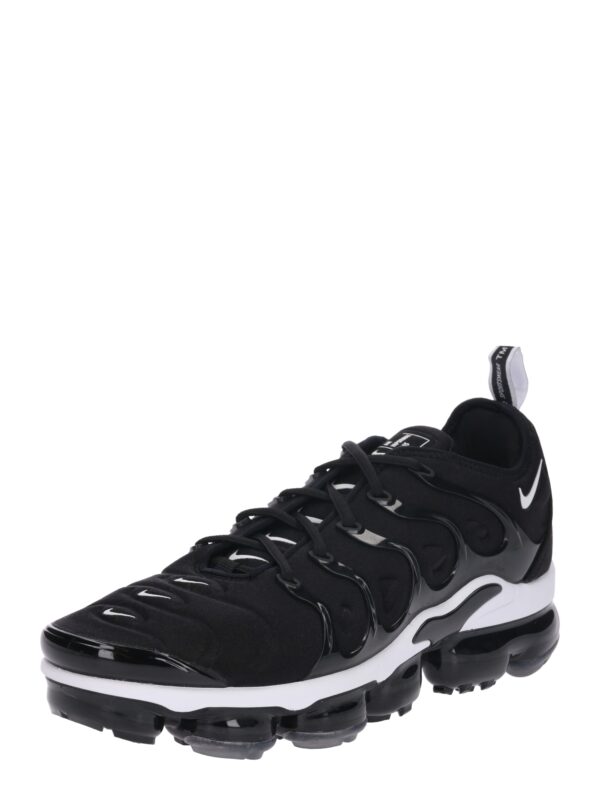 Nike Sportswear Rövid szárú sportcipők 'Air VaporMax Plus'  fekete / fehér