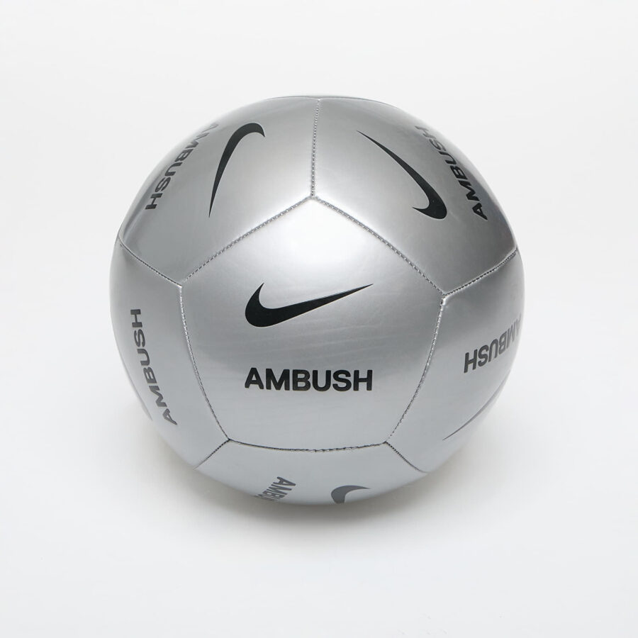Nike x AMBUSH® Pitch Soccer Ball Metallic Silver/ Black 5-alacsony-ár